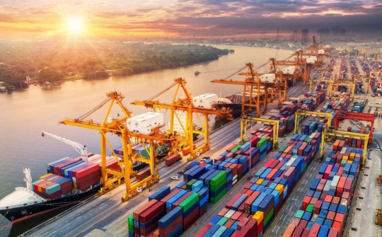 Đa dạng hóa thị trường, sản phẩm xuất khẩu, phấn đấu hoàn thành mục tiêu tăng trưởng 8,3 - 8,5% năm 2025