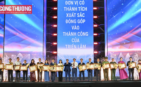 Bộ Công Thương, Tạp chí Công Thương nhận bằng khen của Thủ tướng về thành tích trong Triển lãm thành tựu Đất nước