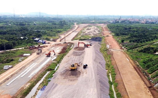 Hà Nội tăng tốc giải ngân vốn đầu tư công, cam kết hoàn thành 100% kế hoạch 2025