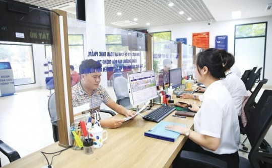 Bổ sung, hoàn thiện về phân cấp, phân quyền trong vận hành chính quyền địa phương 2 cấp