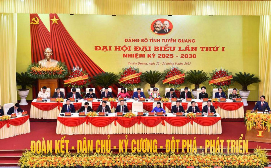 Tỉnh Tuyên Quang tổ chức thành công Đại hội đại biểu Đảng bộ lần thứ I