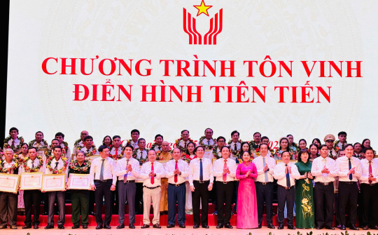 Gia Lai: Tôn vinh 80 gương điển hình tiên tiến phong trào thi đua yêu nước