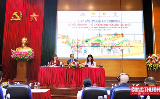 Lễ hội Văn hóa thế giới tại Hà Nội lần thứ nhất: Hội tụ văn hóa 5 châu