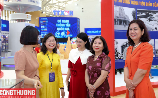 Triển lãm thành tựu Ngành Công Thương: Tôn vinh những đóng góp của Ngành, tiếp lửa cho thế hệ trẻ noi theo