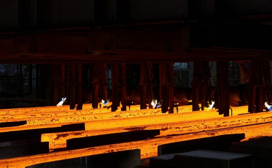 Hòa Phát sản xuất 40.000 tấn thép thô/ngày từ quý IV/2025, đáp ứng đủ nhu cầu thị trường HRC và thép xây dựng