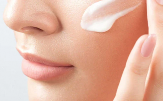 Hà Nội đình chỉ lưu hành, thu hồi hai sản phẩm mỹ phẩm vi phạm ghi nhãn