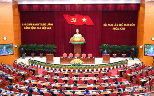 Kết luận số 203-KL/TW tiếp tục tập trung thực hiện các nhiệm vụ, giải pháp nhằm bảo đảm thực hiện ở mức cao nhất mục tiêu tăng trưởng năm 2025, tạo đà vững chắc cho tăng trưởng bền vững ở mức 2 con số