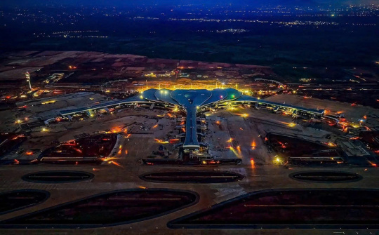 Đầu tư xây dựng lưới điện năm 2025: EVNSPC về đích vượt chỉ tiêu