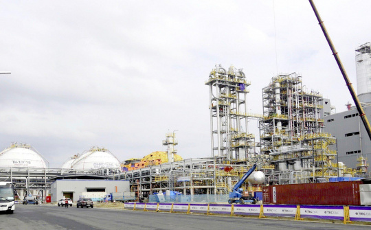 Phát triển công nghiệp hóa chất: Hiện đại hóa gắn với bảo đảm an toàn, an ninh