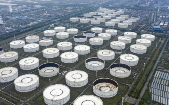 Giá xăng dầu hôm nay 20/1: Kinh tế Trung Quốc tăng trưởng tích cực