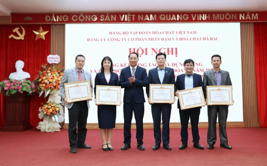 Đạm Hà Bắc tổng kết năm 2025: Ổn định sản xuất, hướng mục tiêu tăng trưởng 10%+