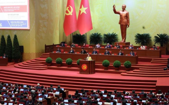 Thông cáo báo chí về ngày làm việc thứ hai Đại hội đại biểu toàn quốc lần thứ XIV của Đảng