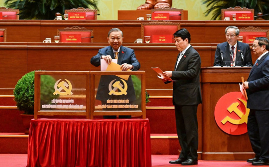 Công bố danh sách Ủy viên Ban Chấp hành Trung ương Đảng khóa XIV