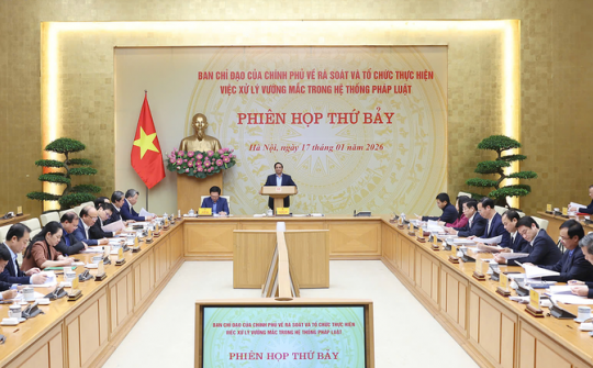 Đổi mới tư duy xây dựng pháp luật từ "không quản được thì cấm" sang "kiến tạo phát triển"