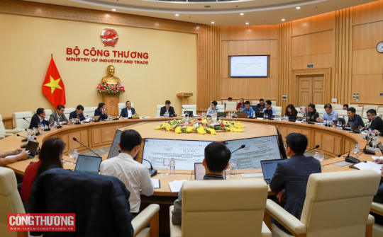 Đẩy mạnh cải cách thủ tục hành chính trong quản lý cấp phép hoạt động điện lực