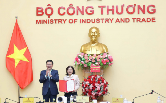 Bộ Công Thương tổ chức trao quyết định bổ nhiệm Tổng biên tập Tạp chí Công Thương