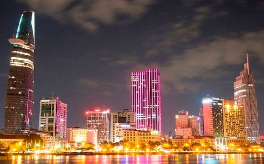 Du lịch ban đêm tại Thành phố Hồ Chí Minh: Tiềm năng, hạn chế và định hướng phát triển