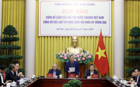 Công bố Lệnh của Chủ tịch nước về 12 luật liên quan đến lĩnh vực kinh tế với nhiều điểm mới