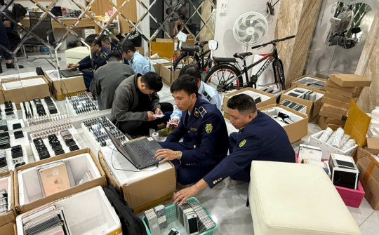 Thanh Hóa: Phát hiện hơn 1.000 iPhone, iPad đã qua sử dụng không rõ nguồn gốc