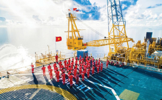 Bộ Chính trị ban hành Nghị quyết về phát triển kinh tế nhà nước