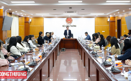 Thứ trưởng Nguyễn Sinh Nhật Tân: Công tác phòng vệ thương mại phải thích ứng kịp thời trong bối cảnh mới