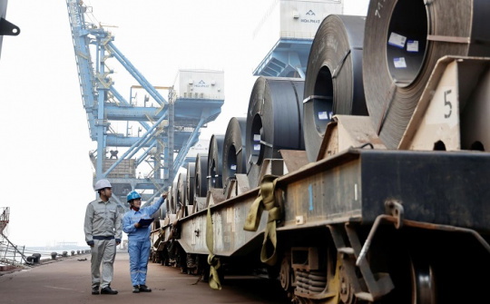 Hòa Phát lập kỷ lục vượt 10 triệu tấn thép trong năm 2025