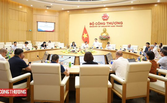 Phát triển bền vững ngành sữa Việt Nam: Từ tháo gỡ điểm nghẽn chuỗi giá trị đến hiện thực hóa mục tiêu chiến lược