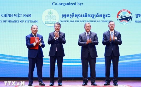 Đưa hợp tác kinh tế Việt Nam - Campuchia lên tầm cao mới