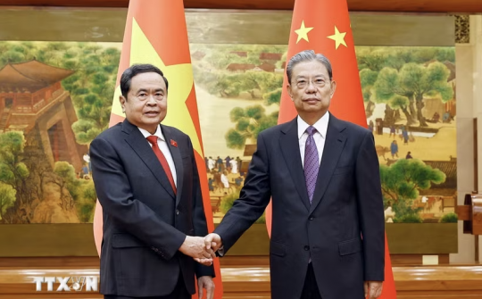 Chủ tịch Quốc hội Trần Thanh Mẫn hội đàm với Ủy viên trưởng Nhân đại toàn quốc Trung Quốc Triệu Lạc Tế