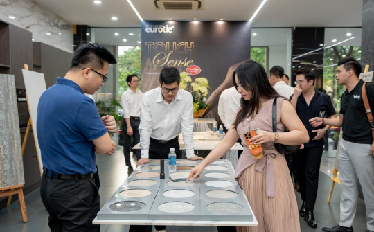 “Touch & Sense” 2026: Dấu ấn công nghệ và ngôn ngữ vật liệu mới