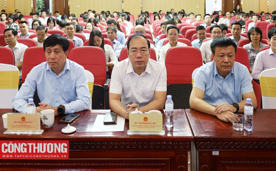 Đảng bộ Bộ Công Thương học tập, quán triệt Nghị quyết Hội nghị Trung ương 4 khóa XIV