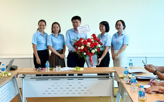 Lãnh đạo Cục Công nghiệp làm việc với Trung tâm Hỗ trợ phát triển công nghiệp (IDC)