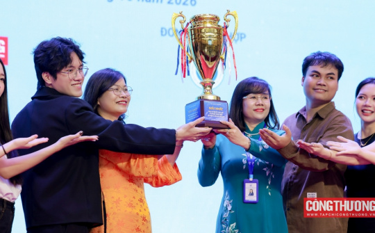 UNETI tạo môi trường để sinh viên chủ động tìm hiểu và thực hành tiết kiệm năng lượng