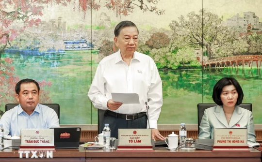 Tổng Bí thư, Chủ tịch nước Tô Lâm: Cắt giảm thủ tục phải đi đôi với kiểm soát an toàn