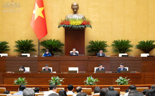Ngày 29/10, Quốc hội làm việc, thảo luận về dự án Luật Đất đai, Luật Phát triển doanh nghiệp nhỏ và vừa