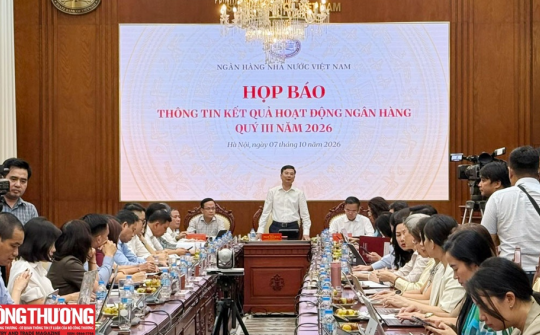 Ngân hàng Nhà nước Việt Nam: Tín dụng tăng tốc, lãi suất chậm lại giữ thế cân bằng cho tăng trưởng