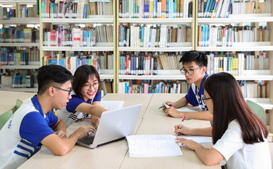 Nâng cao năng lực sử dụng trí tuệ nhân tạo tạo sinh cho sinh viên đại học: Thực trạng và giải pháp