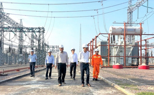 Truyền tải điện 3: Bảo đảm điện an toàn dịp Tết Bính Ngọ 2026
