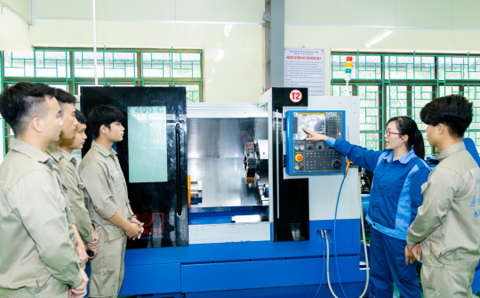 Bộ Công Thương: Các nhiệm vụ, giải pháp trọng tâm phát triển đội ngũ trí thức trong giai đoạn mới