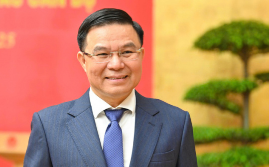 Quyền Bộ trưởng Lê Mạnh Hùng gửi thư chúc mừng năm mới tới các thế hệ cán bộ, công chức, viên chức, người lao động ngành Công Thương