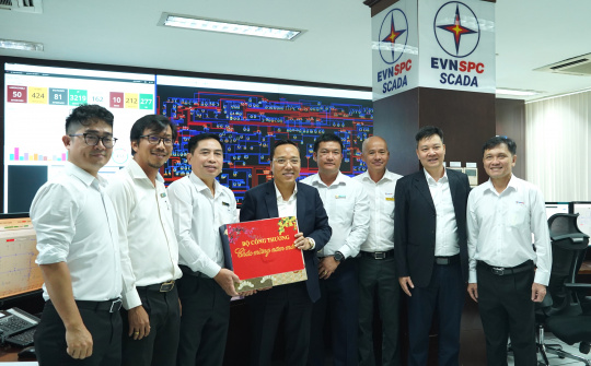 Thứ trưởng Bộ Công Thương Nguyễn Hoàng Long: EVNSPC đã chuẩn bị kỹ phương án bảo đảm điện dịp Tết Nguyên đán 2026