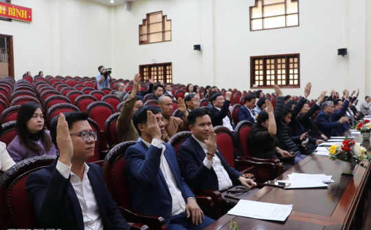 Ninh Bình: Thông qua danh sách người ứng cử tiêu biểu về phẩm chất, năng lực