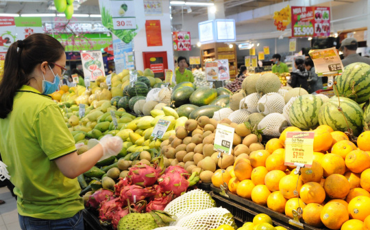 Thị trường hàng hóa ngày Mùng 3 Tết Bính Ngọ 2026: Nguồn cung dồi dào, giá cả ổn định