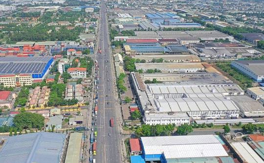 Chu kỳ mới của thị trường khu công nghiệp: Miền Bắc tăng tốc, miền Nam phân hóa