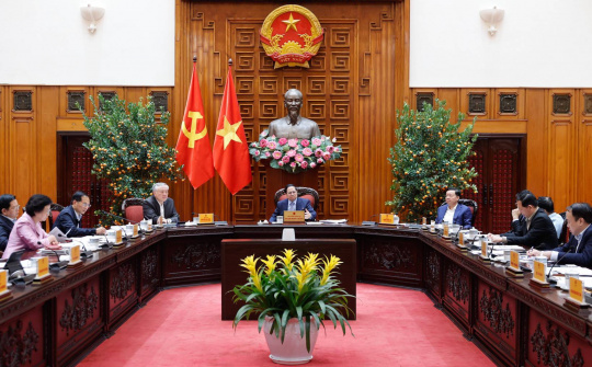 Thường trực Chính phủ cho ý kiến về tháo gỡ khó khăn, vướng mắc cho các dự án điện khí LNG