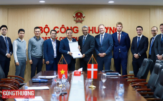 Việt Nam - Đan Mạch: Bảo đảm an ninh năng lượng gắn với an ninh hệ thống và chuỗi cung ứng