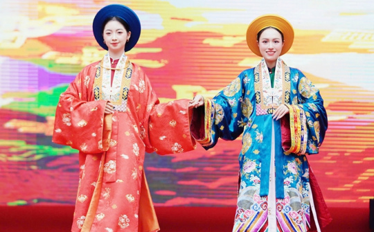 Giao lưu văn hóa Việt - Hàn trong không gian Hội Xuân Bính Ngọ 2026