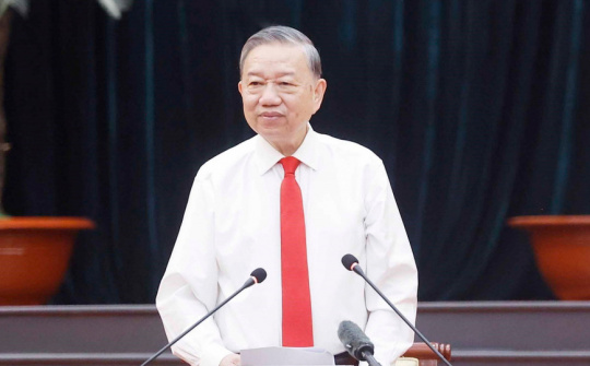 Tổng Bí thư: TP. Hồ Chí Minh cần tiếp tục vai trò dẫn dắt tăng trưởng, đổi mới và hội nhập