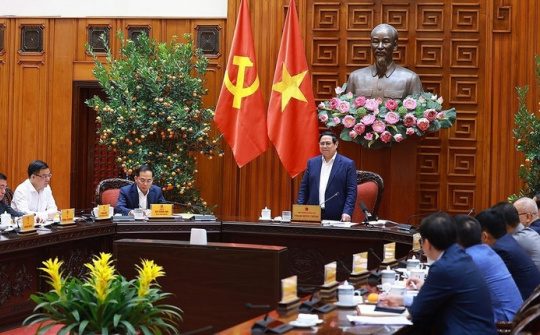 Thủ tướng: Dứt khoát không để thiếu năng lượng trong mọi hoàn cảnh