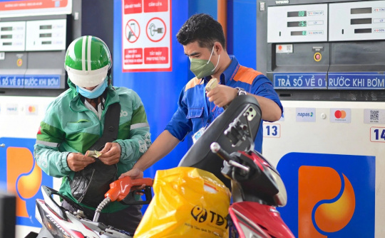 Bộ Công Thương chỉ đạo thương nhân sản xuất, kinh doanh bảo đảm cung ứng xăng dầu cho thị trường